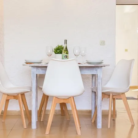 7 Apartman